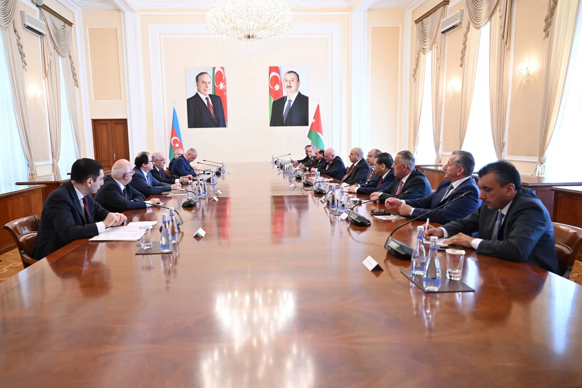 Ali Asadov meets Speaker of Jordan's House of Representatives