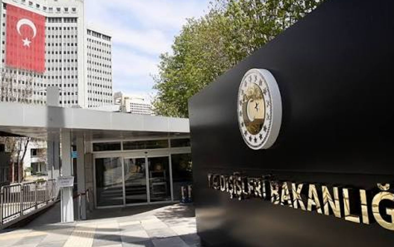 Qara dənizdə Türkiyəyə məxsus gəmiyə hücum olub - Yaralılar var