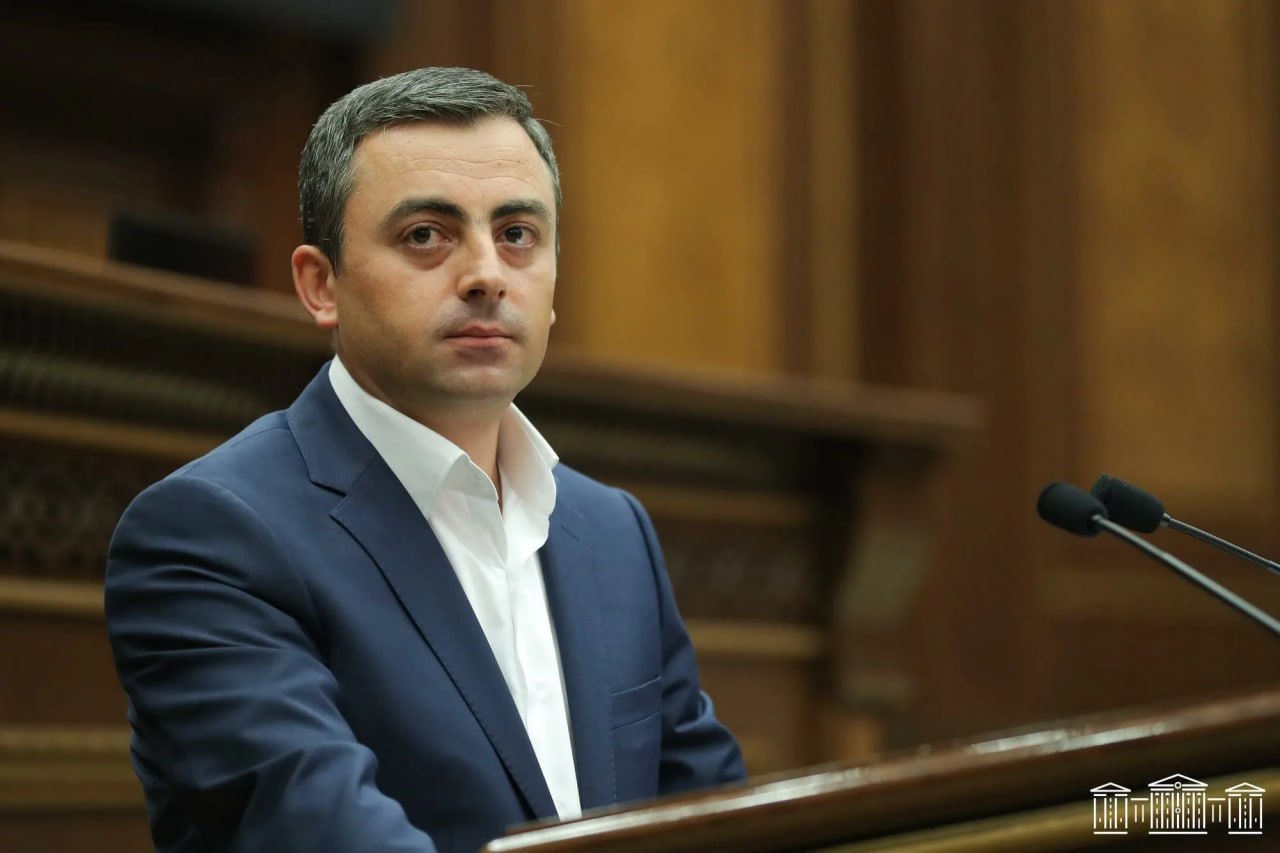 Силовики пришли с обысками к лидеру дашнаков Сагателяну