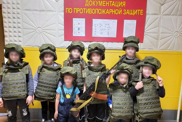 Школьников готовят к «противостоянию с НАТО