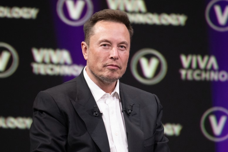 Elon Musk loses trillionaire status as wealth falls below $1T