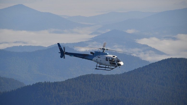 İsrail Prezidentini daşıyan hərbi helikopter təcili eniş edib