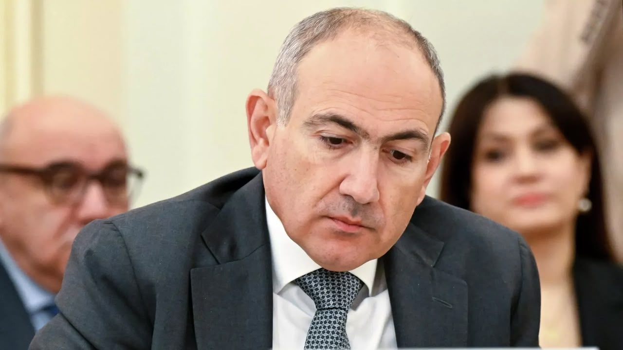 Paşinyandan ETİRAF: <span class="text-danger">"Azərbaycanla bağlı səhvə yol vermişəm!"</span>