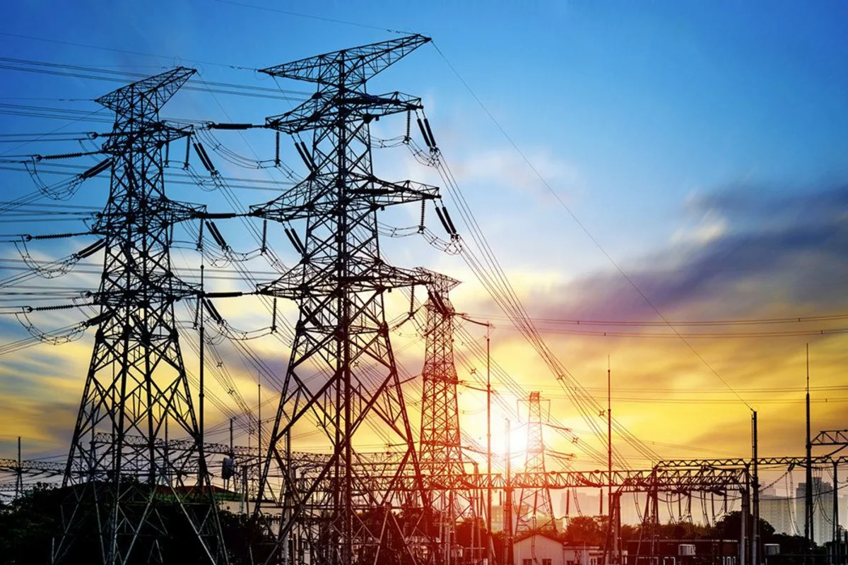 Bakıda bir neçə binadan elektrik naqilləri oğurlanıb