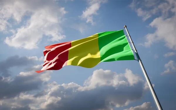 Burkina Faso Fransa ilə diplomatik əlaqələri kəsib