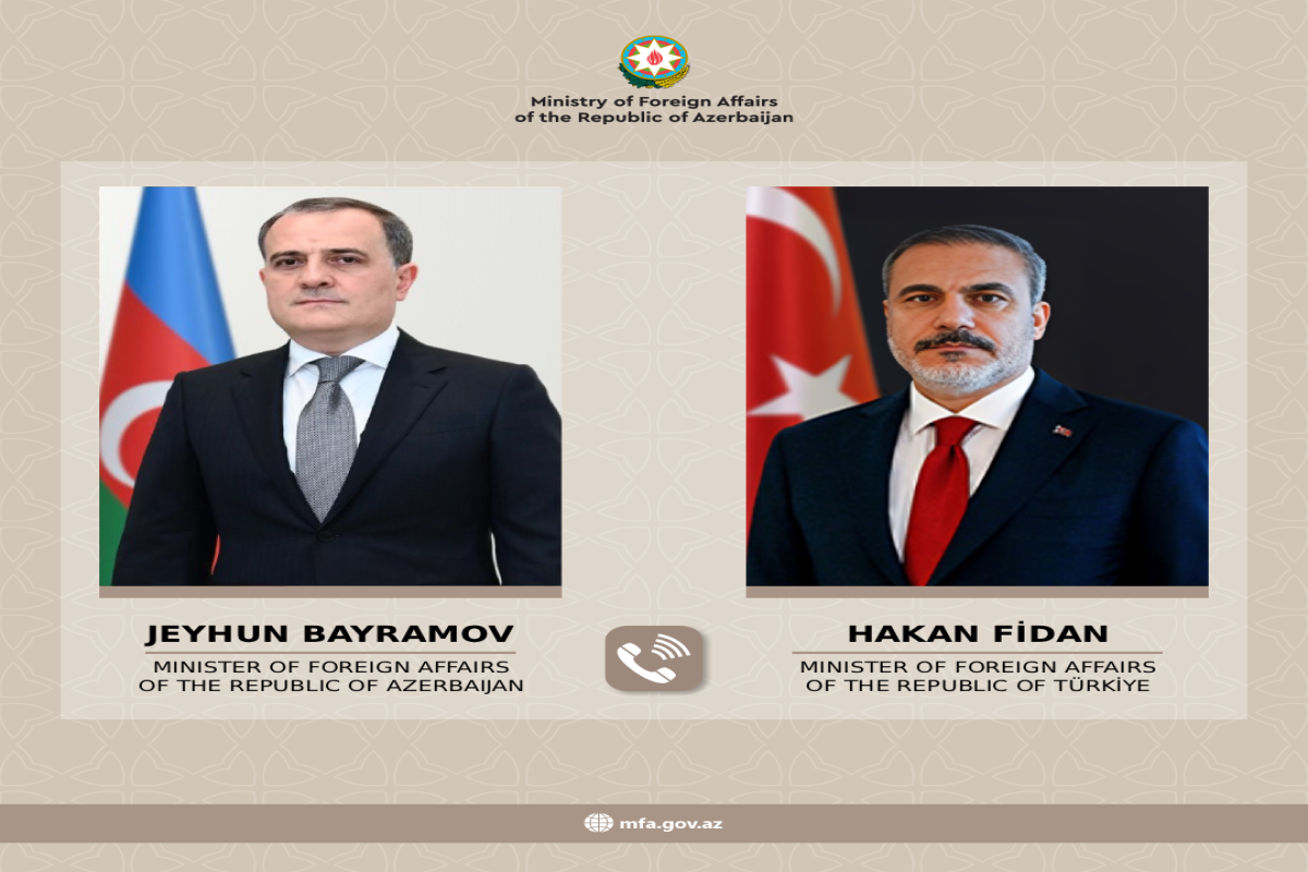 Ceyhun Bayramov və Hakan Fidan regional məsələləri müzakirə ediblər