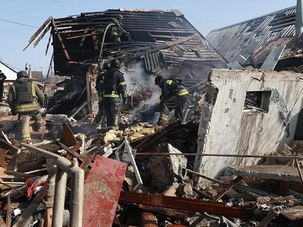Rusiya Zaporojye bölgəsinə aviasiya bombası atıb, ölənlər və yaralılar var