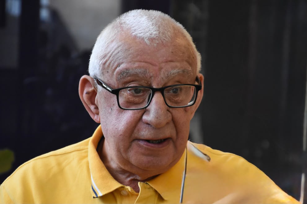 Xalq şairi Süleyman Rüstəmin oğlu vəfat etdi