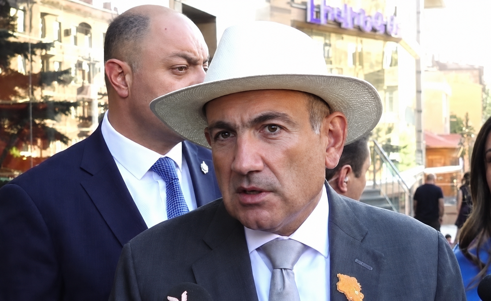 Paşinyan qondarma “erməni soyqırımı” mövzusunda NİYƏ SUSDU?