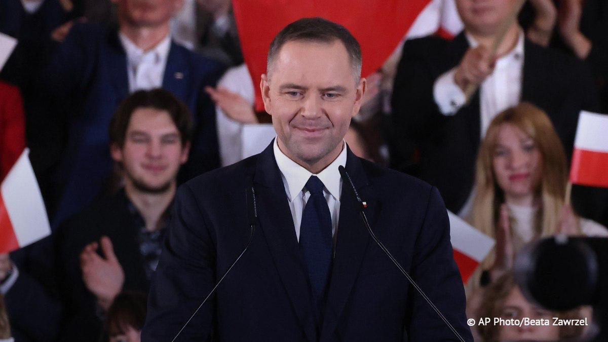 Навроцкий намерен ограничить контакты с Зеленским — СМИ