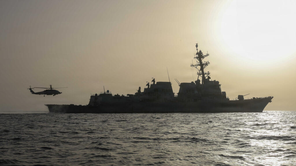 Безопасность Персидского залива невозможна под военным зонтом США - Гарибабади