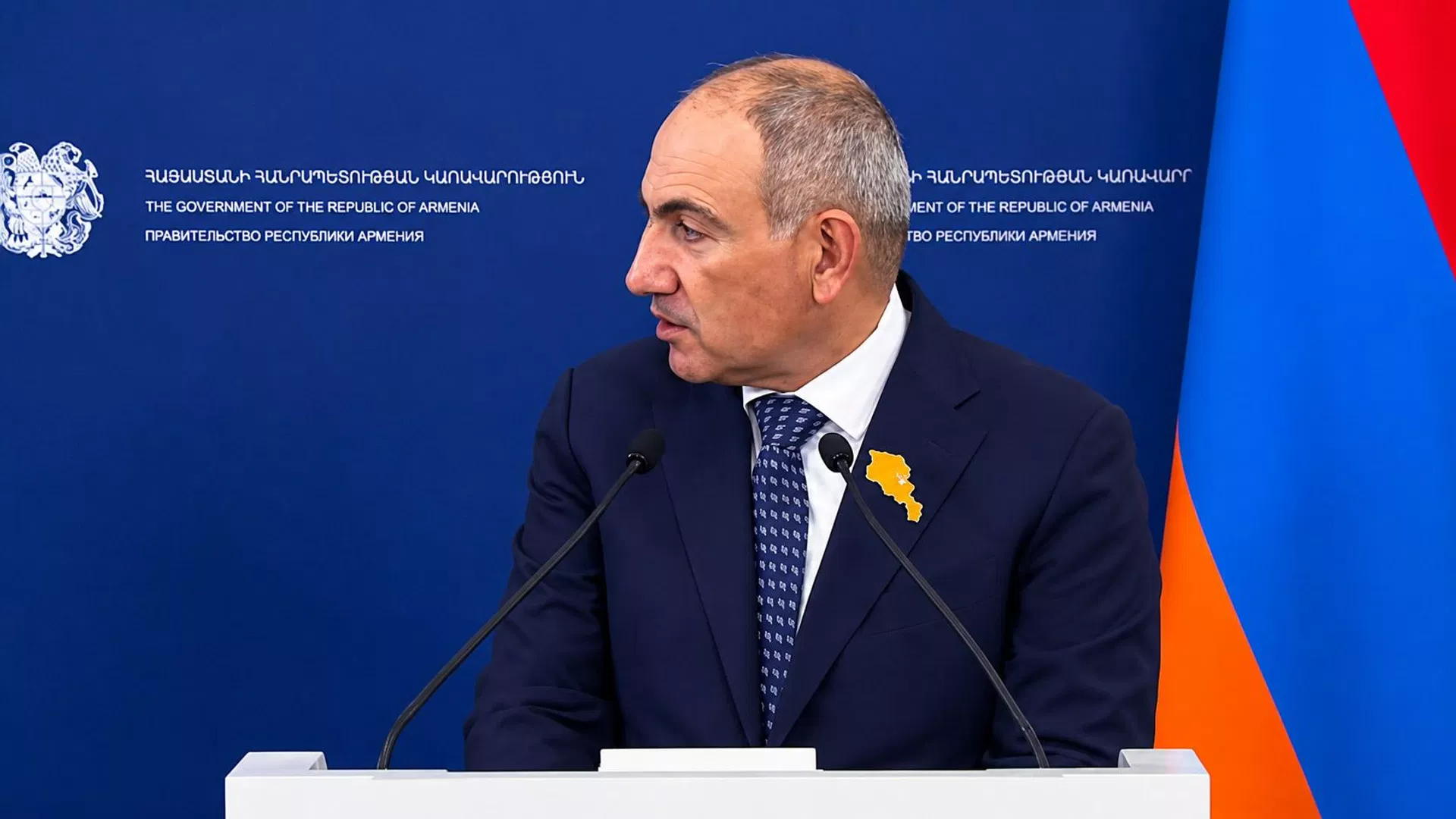 Paşinyan Rusiya ilə münasibətlərdən danışıb