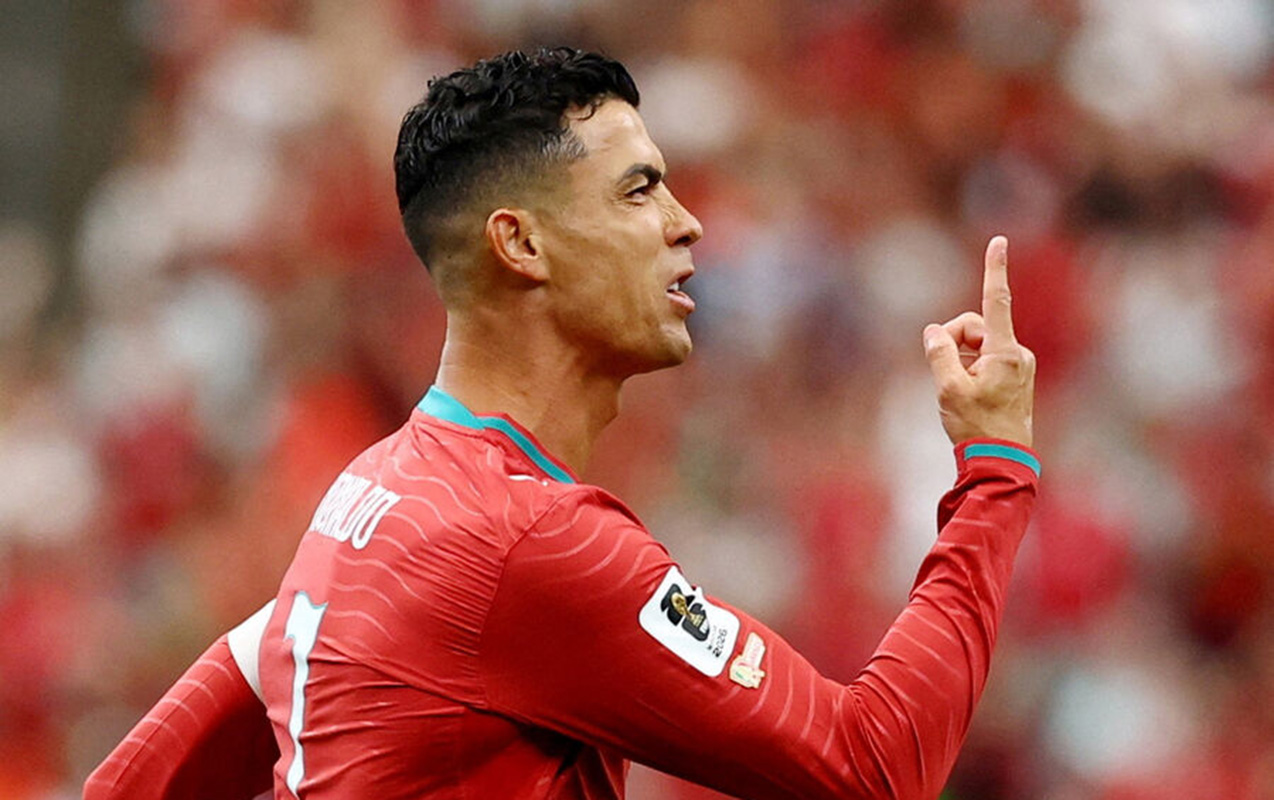 Gecənin futbol duelləri: Portuqaliya–Xorvatiya, İspaniya–Avstriya
