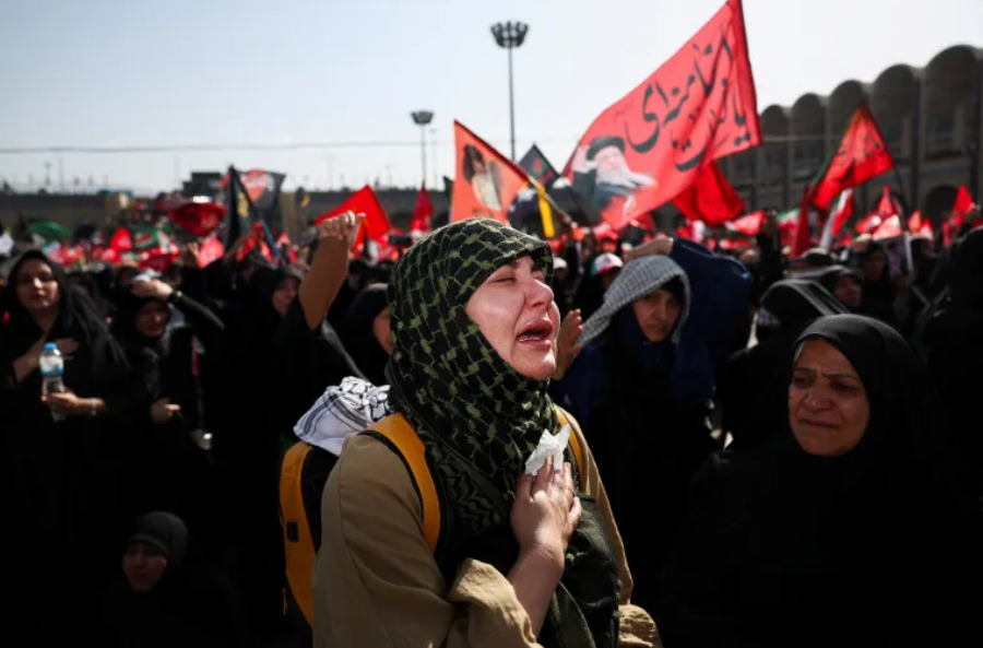 Thousands Mourn as Iranians Bid Farewell to Assassinated Ayatollah Khamenei | PHOTOS