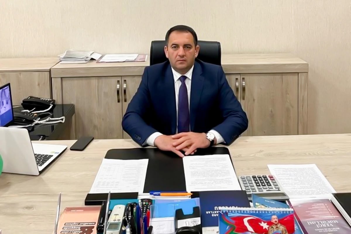 Bakıda bələdiyyə sədri BIÇAQLANIB: İşçisi HƏBS EDİLİB