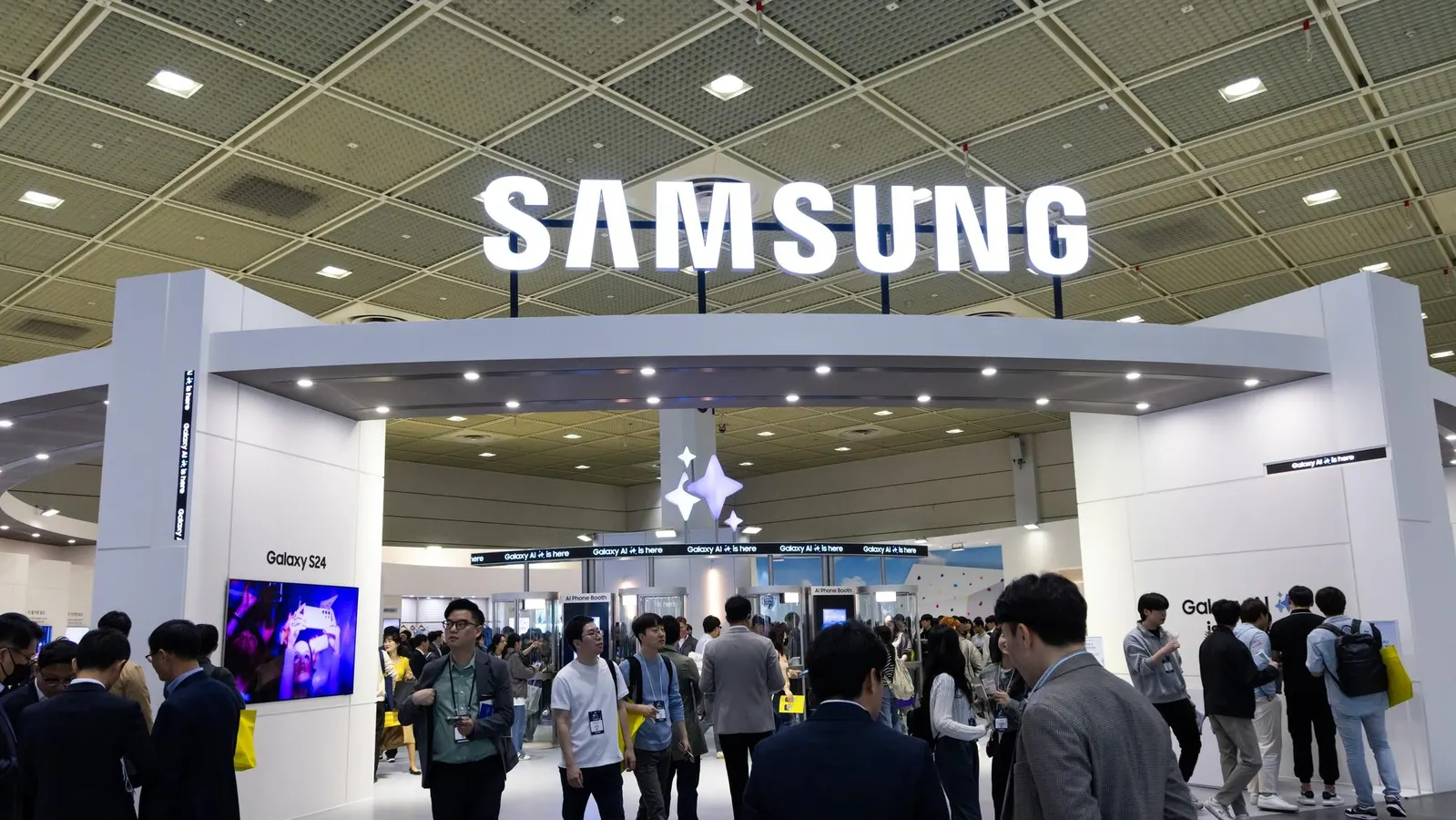 Samsung Expects 19-Fold Profit Surge as AI Chip Demand Soars