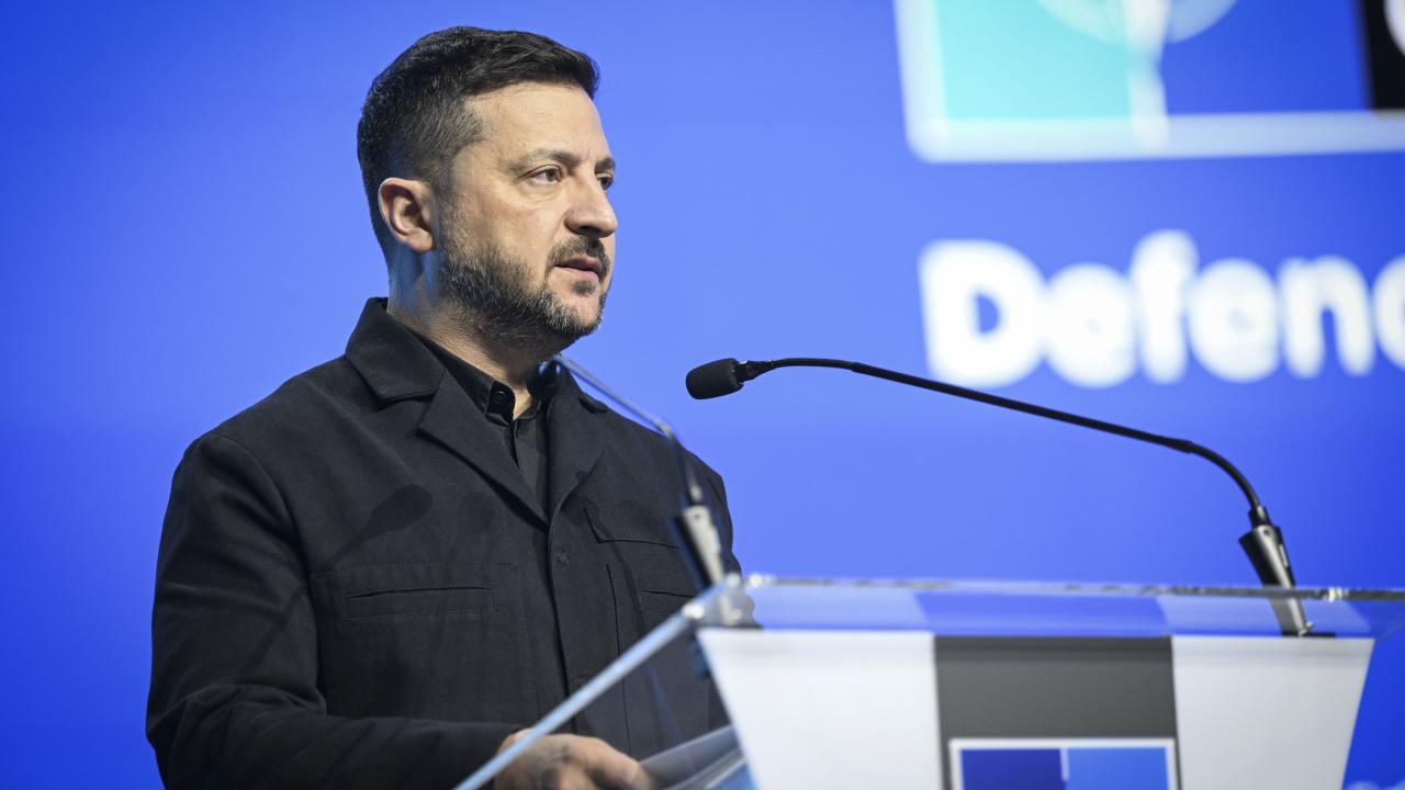 Zelenski: “NATO-nun kollektiv müdafiəsinin bir hissəsi olmalıyıq”