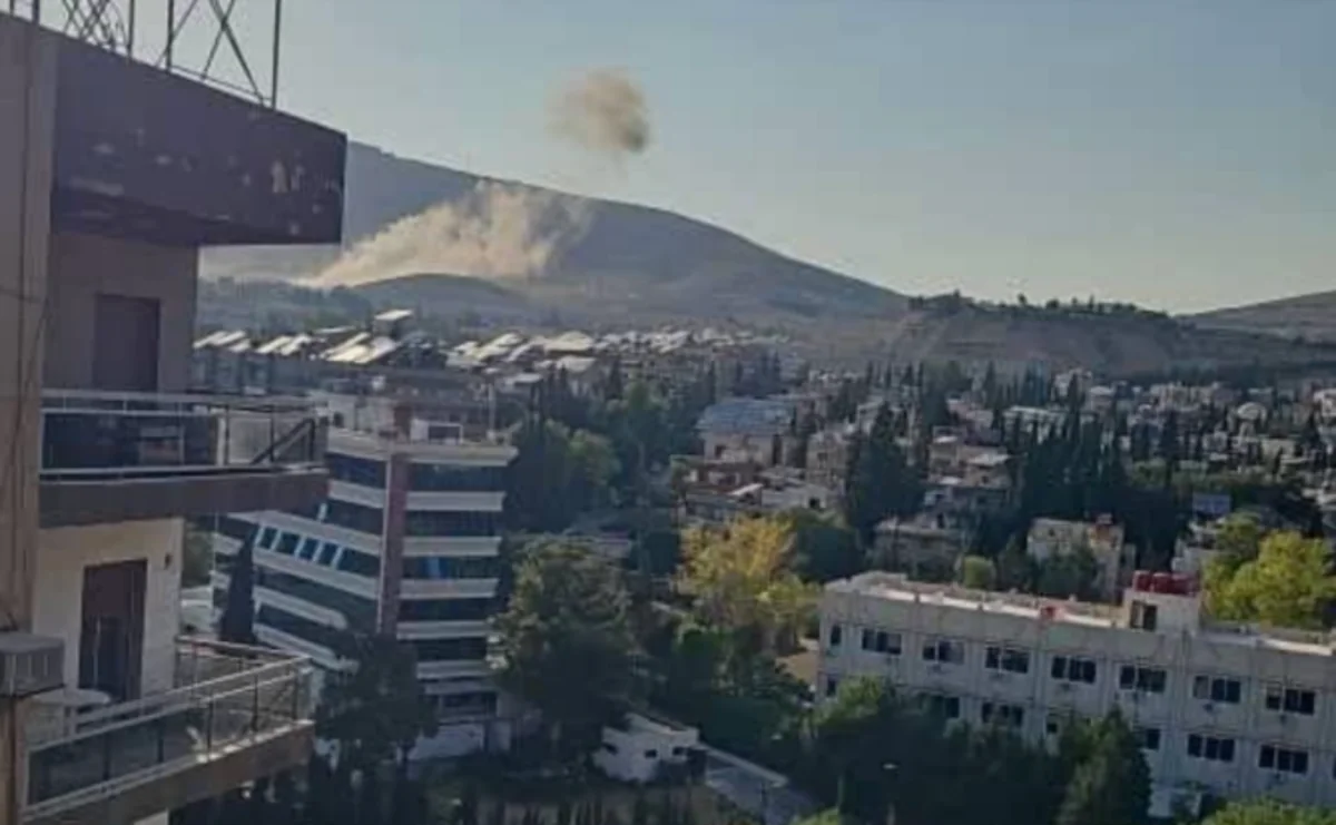 Dəməşqdəki partlayışların məqsədi Makronun səfərini pozmaq olub
