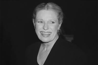 Aktrisa Luiza Lasser <span class="text-danger">vəfat edib</span>
