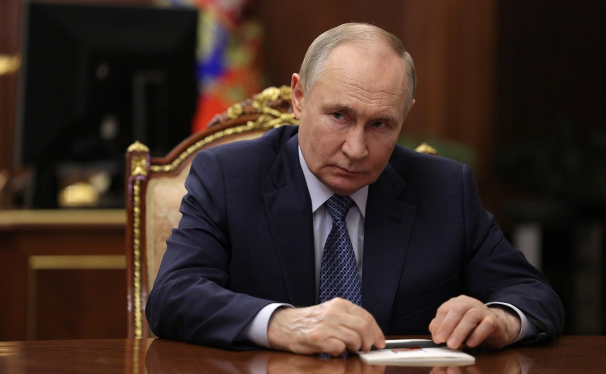 Путин дал поручение по Крыму