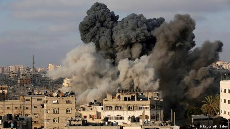 HAMAS nümayəndə heyəti atəşkəs danışıqları üçün Qahirəyə çatıb