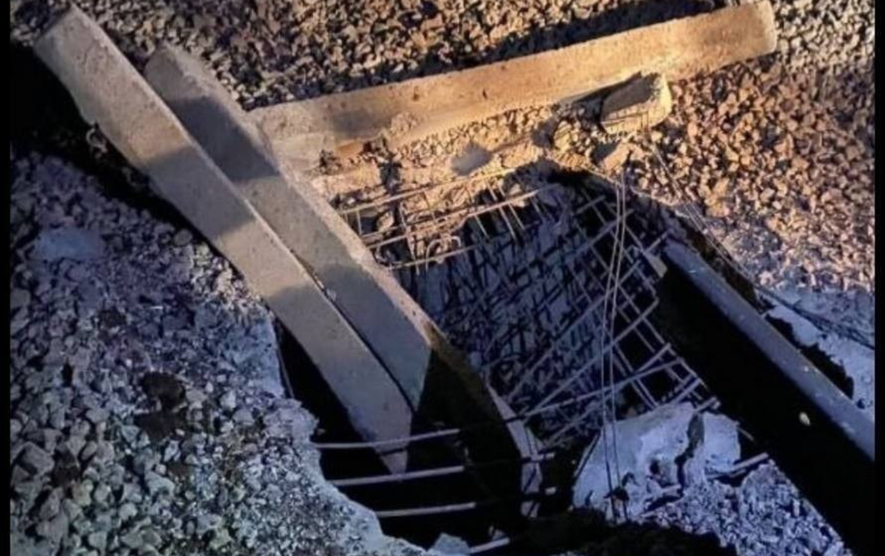 İranda strateji körpü hədəf alındı