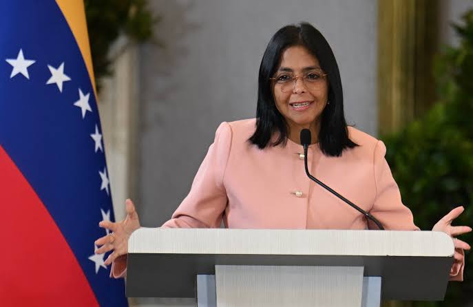 Venezuela to Seek Release of Gold Reserves Frozen in UK