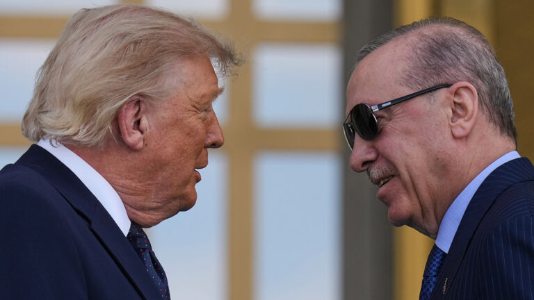 Трамп: Мы заключили с Турцией много выгодных торговых сделок