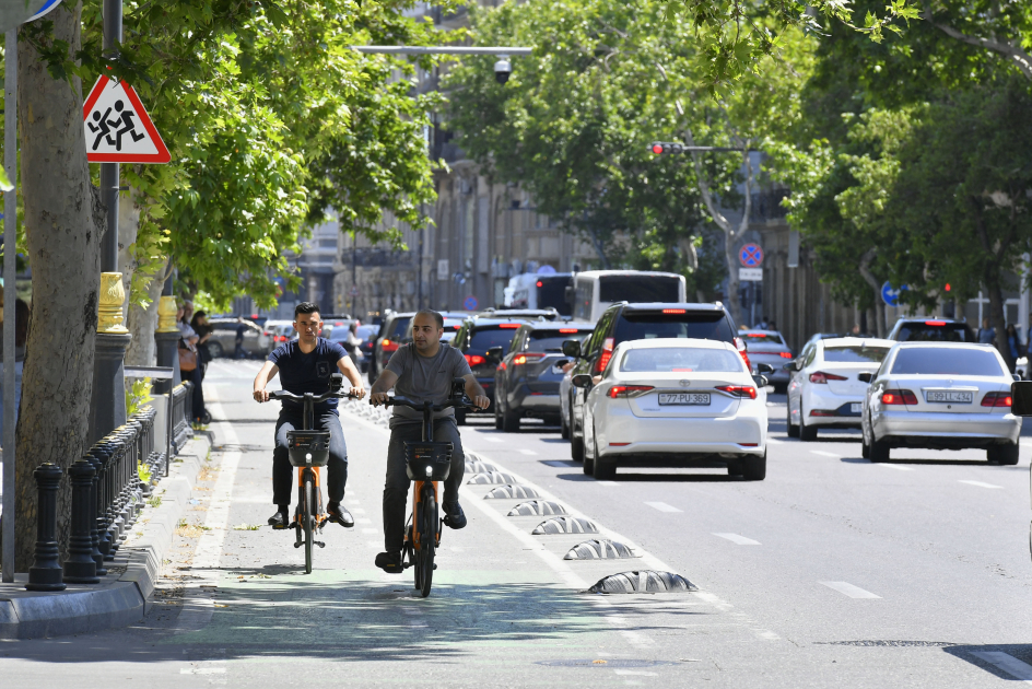 Bakıda velosiped və skuter sürənlərə ŞAD XƏBƏR