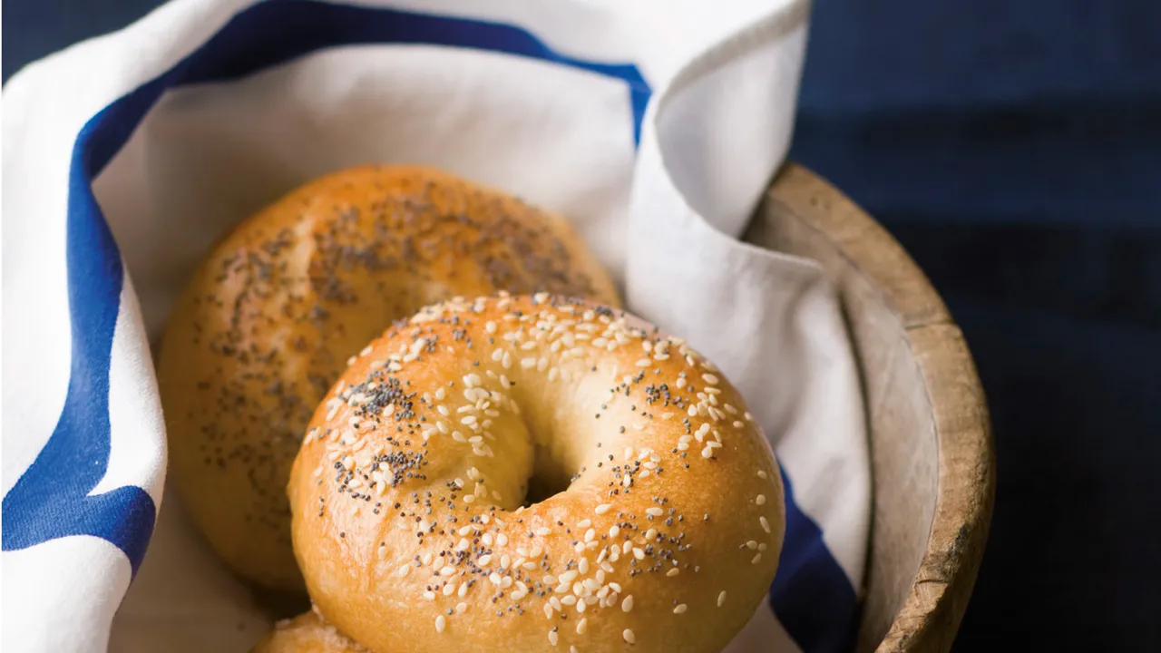 Bagel necə dünya şöhrəti qazandı? – MARAQLI TARİX ÜZƏ ÇIXDI