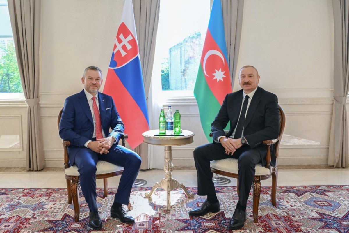 Azərbaycan və Slovakiya prezidentlərinin təkbətək görüşü olub