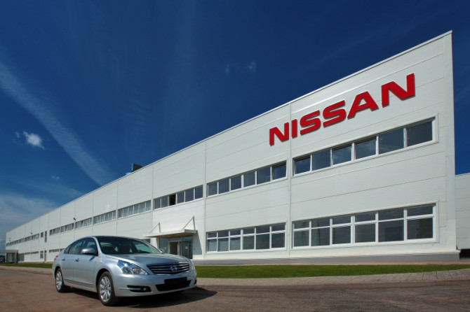 “Nissan” iki məşhur modelinin istehsalını dayandırır
