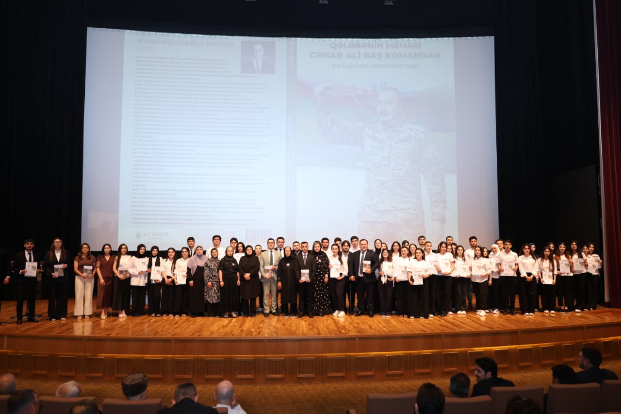 Aydın Tağıyevin “Qələbənin Memarı” kitabının təqdimatı keçirilib - <span class="text-danger">FOTOLAR</span>