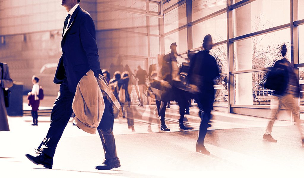 Foreign workers leaving Greece worsen labor market crisis