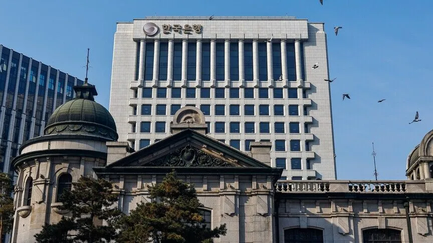 South Korea’s central bank raises rate for 1st time in 3-1/2 years