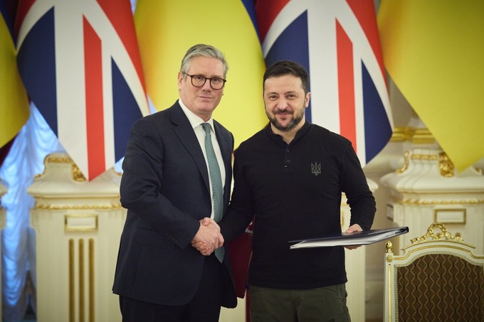 Böyük Britaniya Ukraynaya 300 milyon avro ayırdı