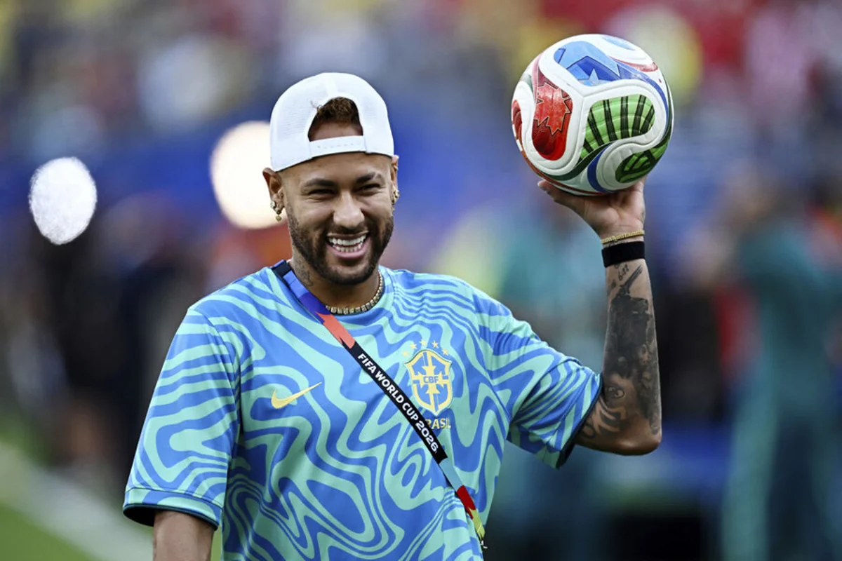 Neymar 23 milyon dollara lüks yaxta aldı