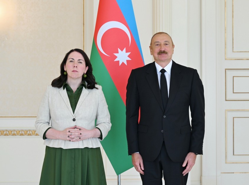 Президент Азербайджана принял нового посла Ирландии