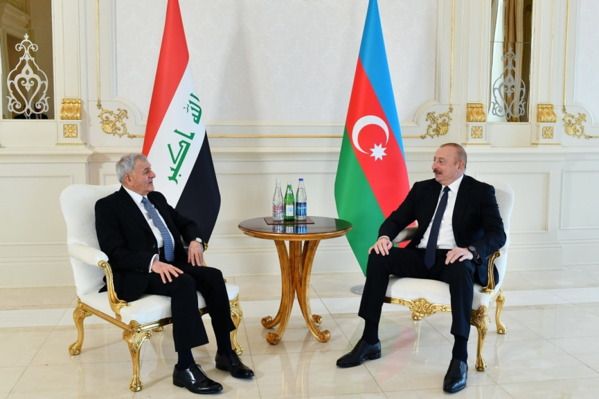 One-on-one meeting between Presidents of Azerbaijan and Iraq kicked off