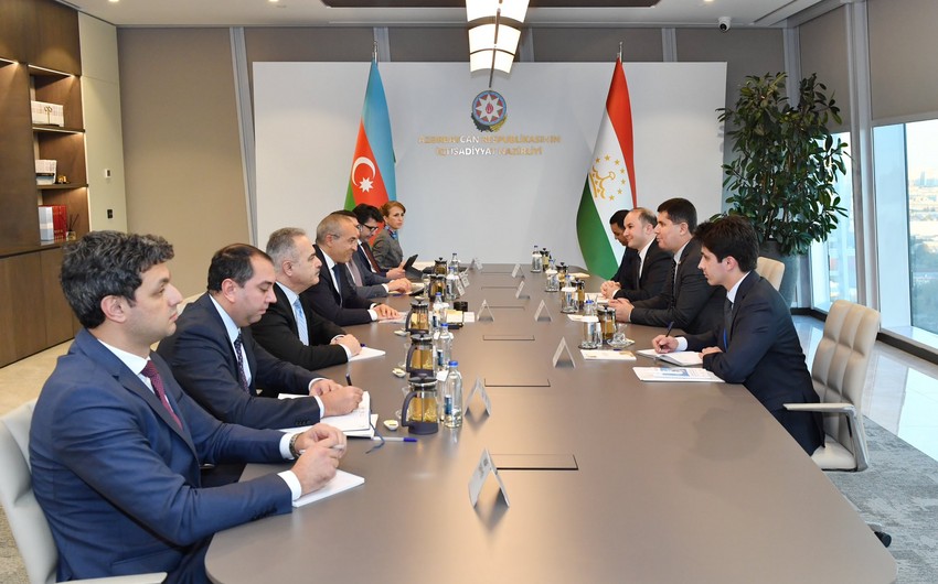 Azerbaijan, Tajikistan mull mutual investments