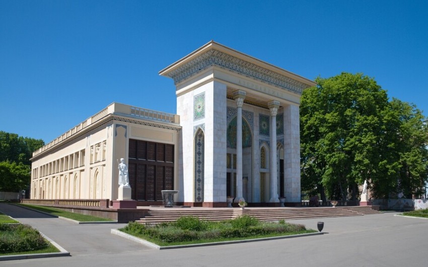 Moskvada “Azərbaycan” pavilyonunda 40-dan çox tədbir keçirilib