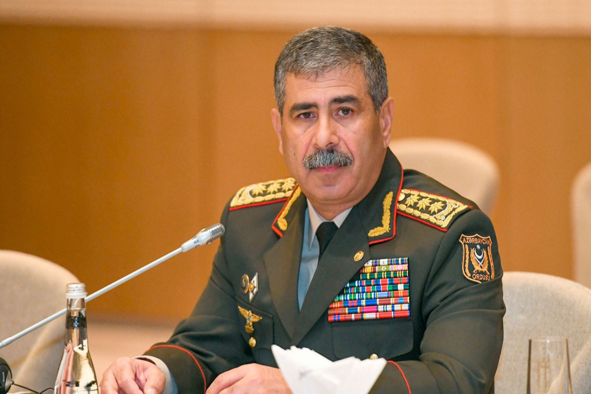 Azerbaijan's Defense Minister extends condolences to his Turkish counterpart