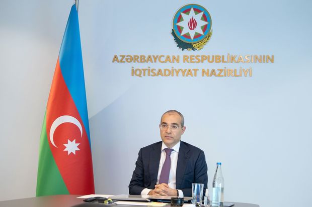 Президент Туркменистана принял министра экономики Азербайджана