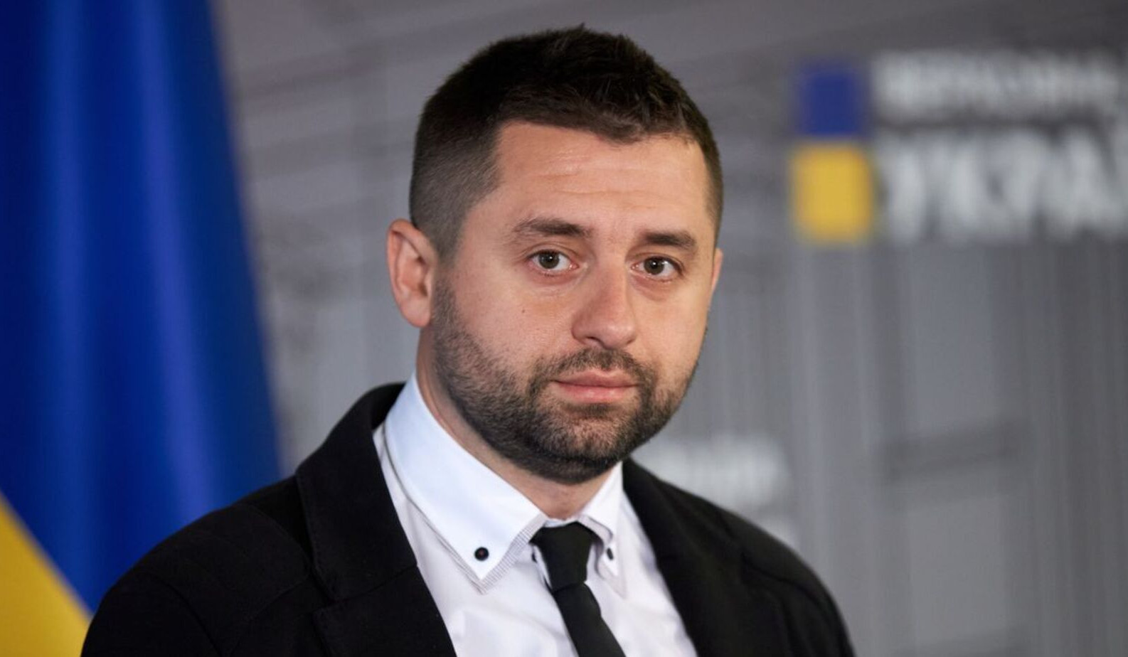 Ukraynalı deputatdan SƏRT SÖZLƏR: Sülh sazişinin imzalanmasına Qərb və Zelenski böyük maneədir