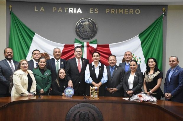 Азербайджанские депутаты находятся с рабочим визитом в Мексике