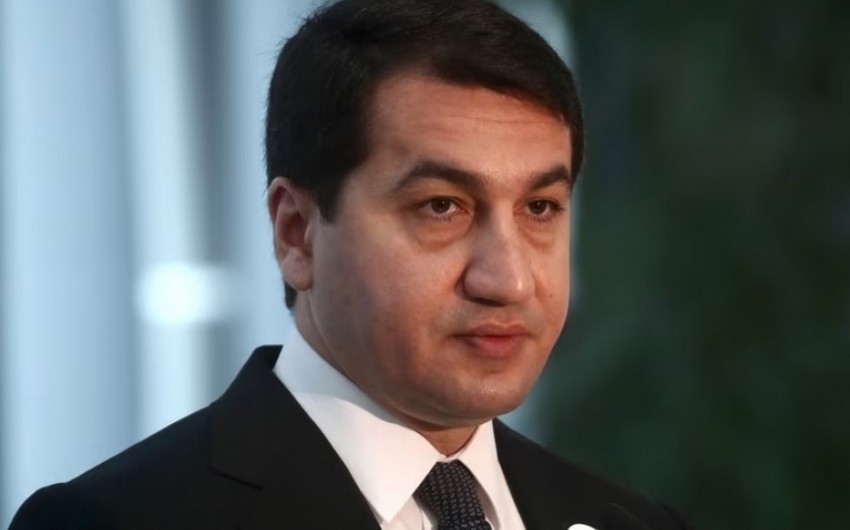 Хикмет Гаджиев: Азербайджан привержен мирному процессу
