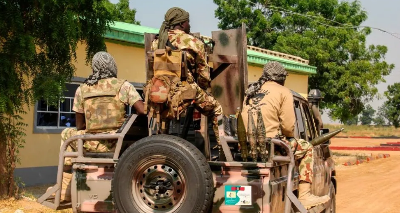 Nigeriyada səhvən atılan dron raketi 85 nəfəri öldürüb