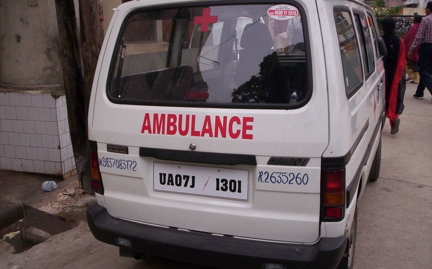 Hindistanda ağır yol-nəqliyyat hadisəsində 8 nəfər ölüb