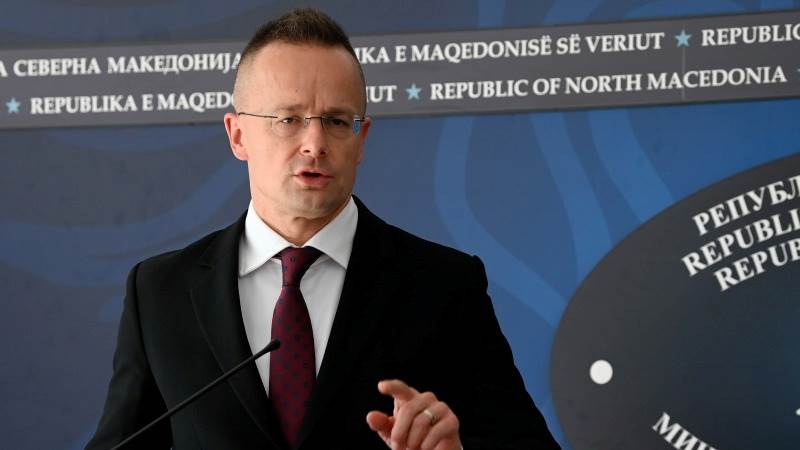 Hungary: EU talks on Kiev's entry 'irresponsible'