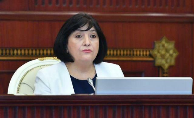 Qafarova Gürcüstan parlamentinin sədri ilə görüşdü
